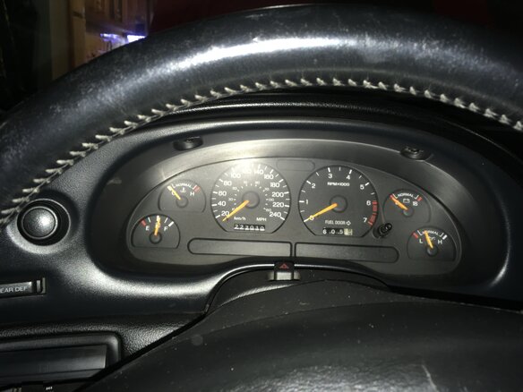 1994 Ford Mustang IV, красный, 2000000 рублей - вид 13