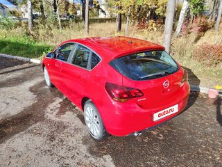 2012 Opel Astra J, красный, 555000 рублей, вид 4