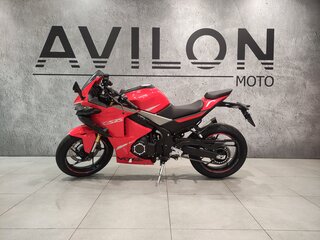 2026 Voge 525RR, красный, 577000 рублей, вид 4