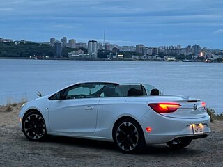 2018 Buick Cascada, белый, 2370000 рублей, вид 3