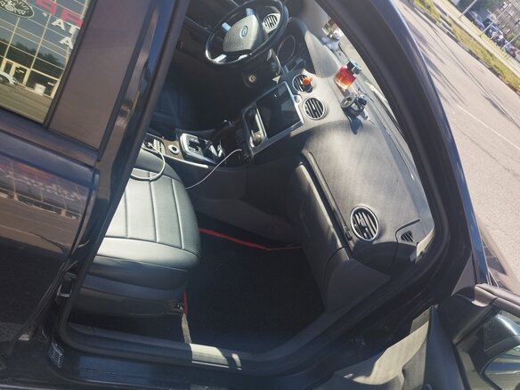 2008 Ford Focus II Рестайлинг, чёрный, 550000 рублей - вид 14