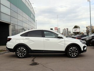 2023 Lada (ВАЗ) Vesta Cross I Рестайлинг (NG), белый, 970000 рублей, вид 4