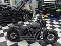 2018 Harley-Davidson Fat Bob, серый, 1790000 рублей - вид 5
