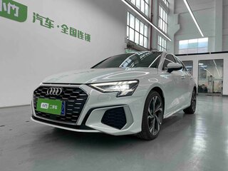 2022 Audi A3 Sportback 35 TFSI IV (8Y), белый, 2400000 рублей, вид 1