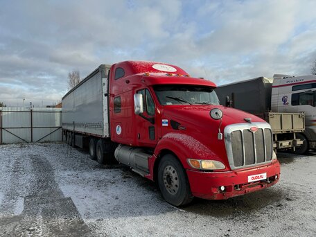 2003 Peterbilt 387, красный, 1700000 рублей, вид 2