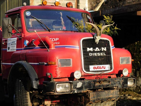 1988 MAN 16, красный, 1500000 рублей
