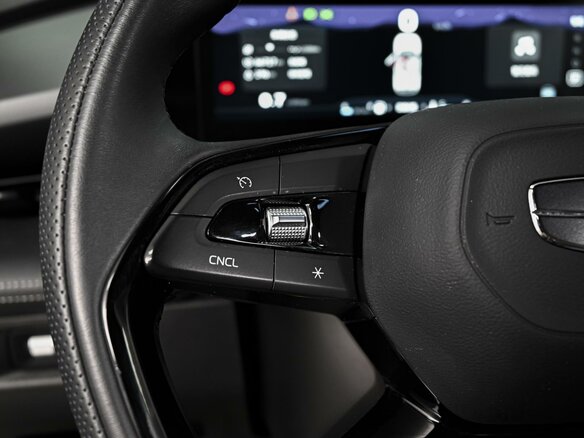 2023 Geely Boyue Cool, зелёный - вид 15