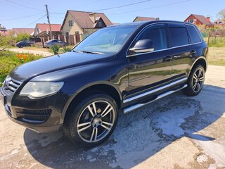 2007 Volkswagen Touareg I Рестайлинг, чёрный, 1200000 рублей, вид 1