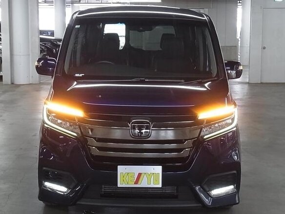 2019 Honda Stepwgn Spada V Рестайлинг, синий, 1700000 рублей