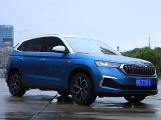 2023 Skoda Kamiq GT I (China Market), синий, 1590000 рублей, вид 3