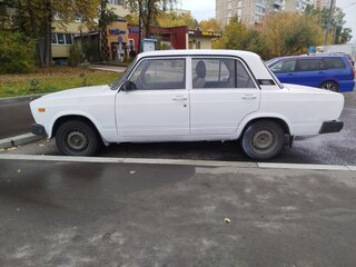 2007 Lada (ВАЗ) 2107, белый, 100000 рублей, вид 4