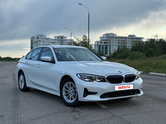 2019 BMW 3 серии 318d VII (G2x), белый, 3000000 рублей - вид 2