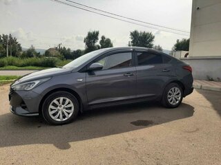 2021 Hyundai Solaris II Рестайлинг, серый, 1720000 рублей, вид 4