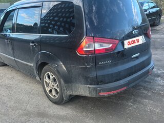 2013 Ford Galaxy II Рестайлинг, чёрный, 780000 рублей, вид 4
