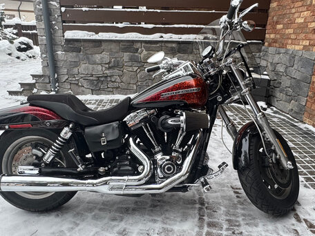 2009 Harley-Davidson Fat Bob, чёрный, 1040000 рублей, вид 2