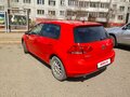 2013 Volkswagen Golf VII, красный, 1250000 рублей - вид 4