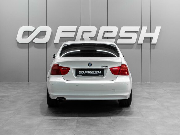 2011 BMW 3 серии 318i V (E90/E91/E92/E93) Рестайлинг, белый - вид 3