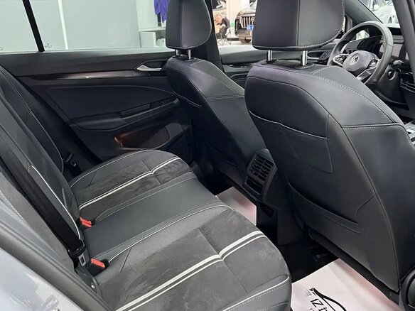 2022 Volkswagen Golf VIII, серый - вид 23
