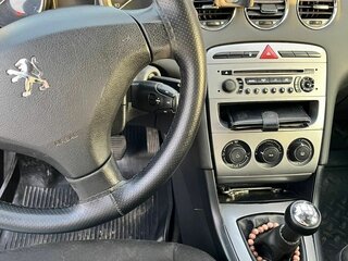 2011 Peugeot 308 I, серый, 299999 рублей, вид 5