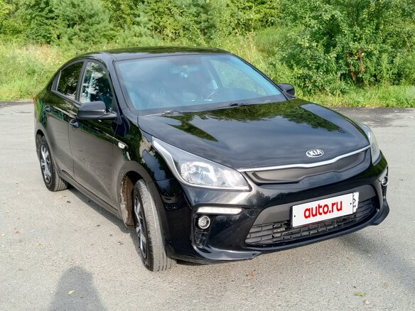 2017 Kia Rio IV, чёрный, 1200000 рублей - вид 1