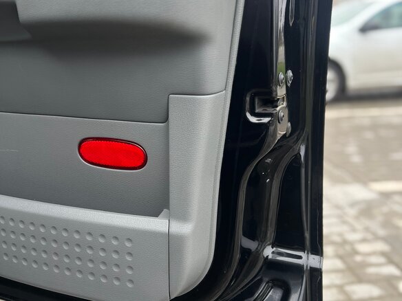 2005 Dodge Durango II, чёрный, 1400000 рублей - вид 18