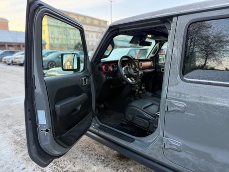 2023 Jeep Wrangler IV (JL), серебристый, 5390000 рублей, вид 5