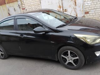 2016 Hyundai Solaris I Рестайлинг, чёрный, 840000 рублей, вид 2