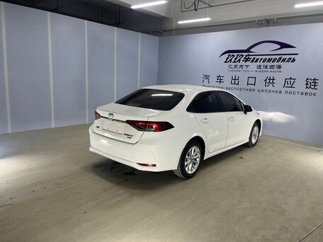 2022 Toyota Corolla XII (E210), белый, 1320000 рублей, вид 4