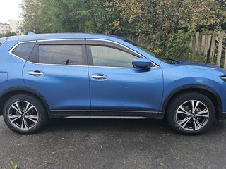 2017 Nissan X-Trail III Рестайлинг, синий, 2350000 рублей, вид 2
