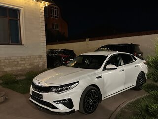 2019 Kia Optima IV Рестайлинг, белый, 1620000 рублей, вид 1