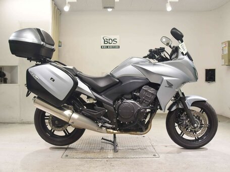 2011 Honda CBF 1000, серебристый, 699000 рублей, вид 2