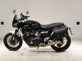 2024 Triumph Street Twin, чёрный, 950000 рублей, вид 5