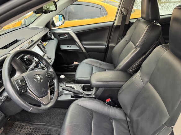 2018 Toyota RAV4 IV (XA40) Рестайлинг, синий, 3350000 рублей - вид 6