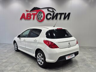 2011 Peugeot 308 I Рестайлинг, белый, 539000 рублей, вид 5