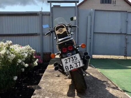 1988 Honda Magna, серый, 320000 рублей, вид 4