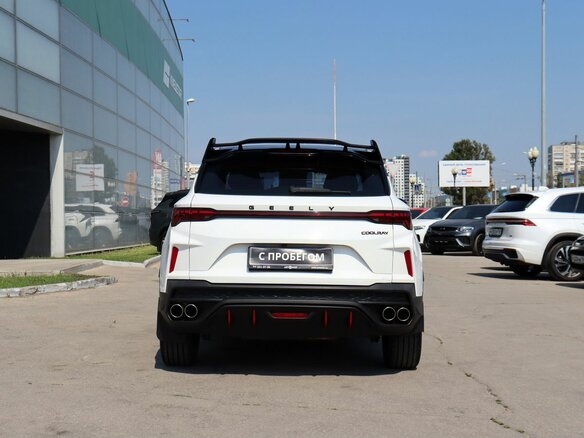 2023 Geely Coolray I Рестайлинг, белый, 1899000 рублей - вид 5