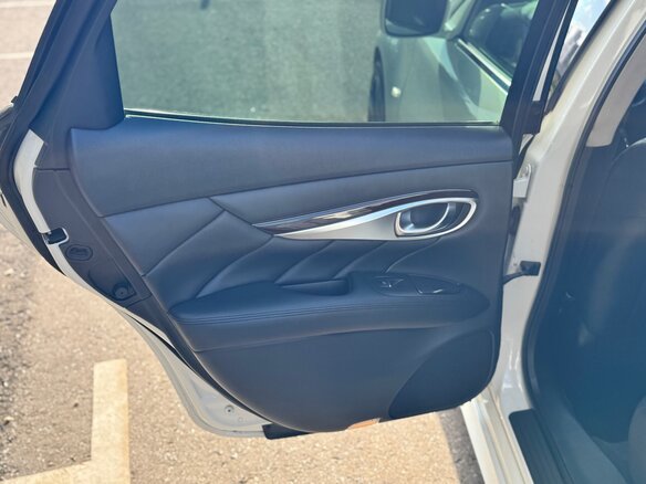 2013 Infiniti M M37 IV, белый - вид 20