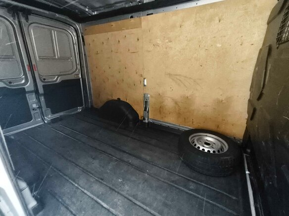 2018 Ford Transit, серебристый, 1899999 рублей - вид 17