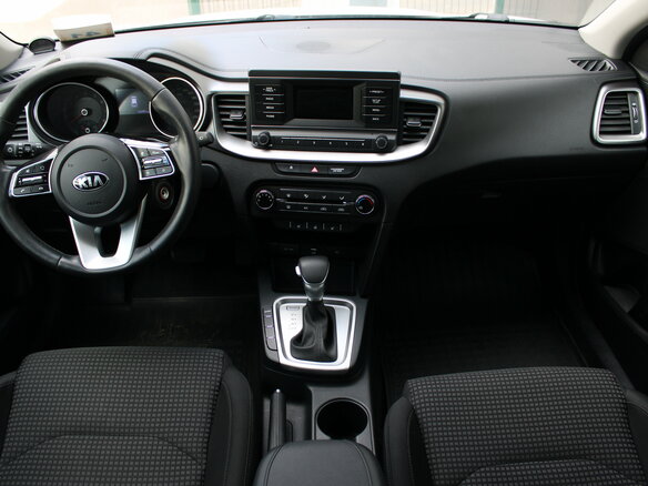 2020 Kia Ceed III, белый - вид 8