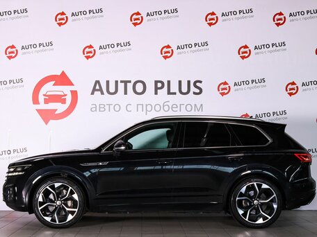 2019 Volkswagen Touareg III, чёрный, 4099000 рублей, вид 5