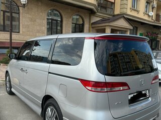 2006 Honda Elysion I, серый, 1490000 рублей, вид 5