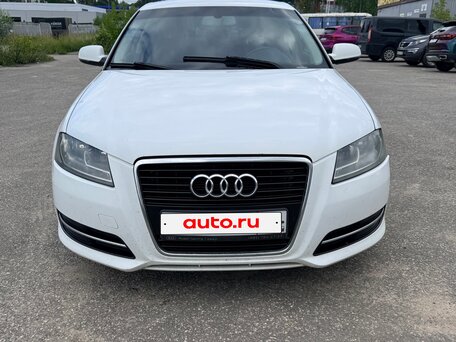 2011 Audi A3 II (8P) Рестайлинг 2, белый, 537000 рублей, вид 3