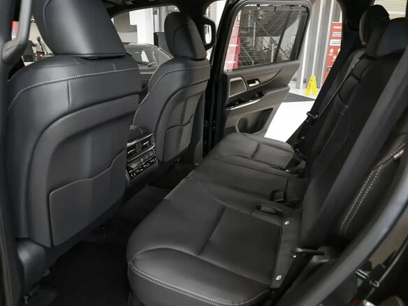 2026 Lexus LX 500d IV, чёрный, 18900000 рублей - вид 14
