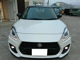 2025 Suzuki Swift Sport V, белый, 1899055 рублей, вид 2