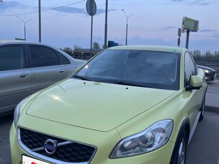 2012 Volvo C30 I Рестайлинг, жёлтый, 900000 рублей, вид 1