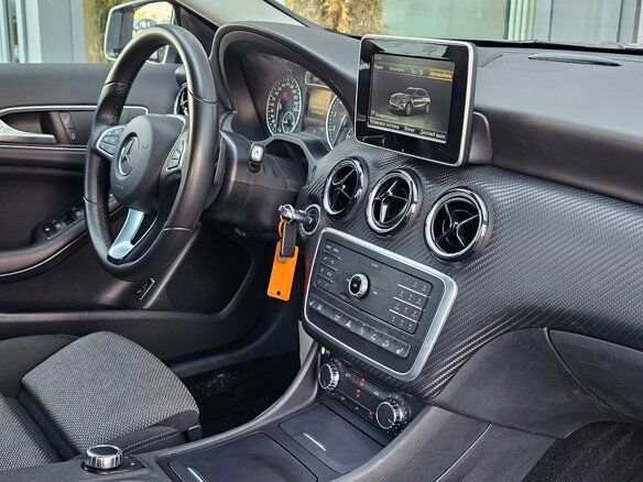 2016 Mercedes-Benz GLA 250 I (X156), серый, 2250000 рублей - вид 23