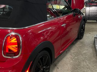 2018 Mini Cabrio Cooper III, красный, 2000000 рублей, вид 4