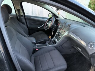 2011 Ford Mondeo IV Рестайлинг, чёрный, 470000 рублей, вид 5