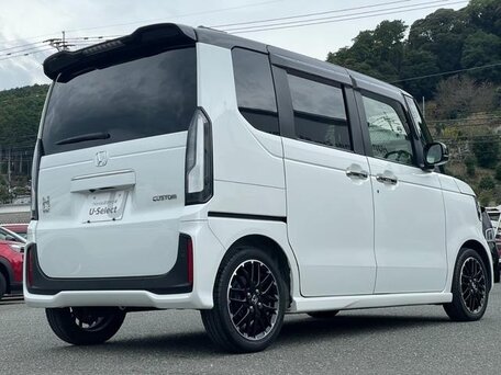 2023 Honda N-BOX III, белый, 1050000 рублей, вид 5
