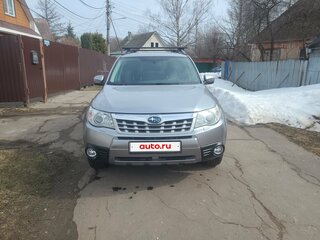 2011 Subaru Forester III Рестайлинг, серебристый, 950000 рублей, вид 2